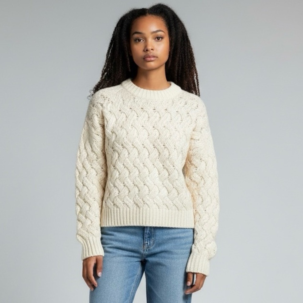 Kendall + Kylie Cable Knit Cream Sweater basket weave size small